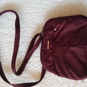 Travelon Burgundy Crossbody